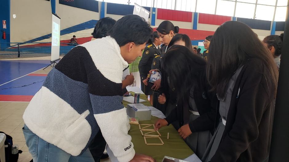 Nivelación - Feria Académica UNACH - registro fotográfico 04